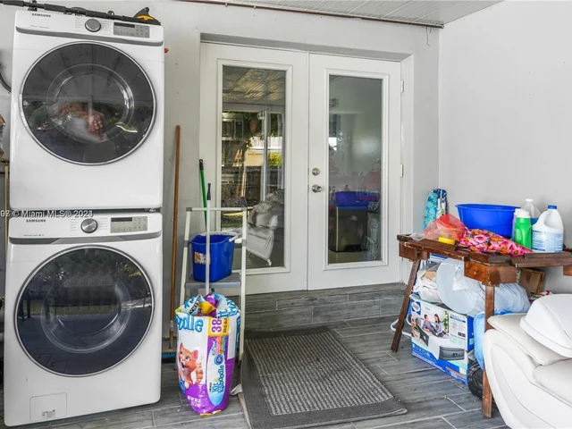 17510 NW 49th Ave, Miami Gardens FL 33055