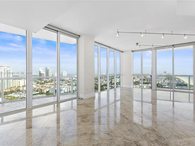 50 S Pointe Dr # 2505, Miami Beach FL 33139