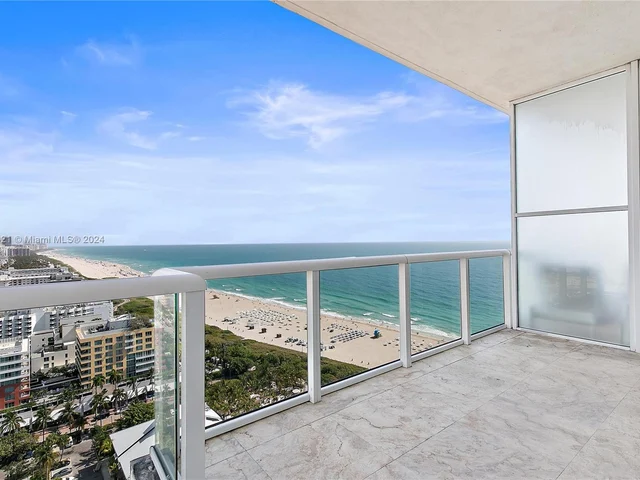 50 S Pointe Dr # 2505, Miami Beach FL 33139