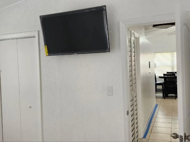 1545 NW 15th Ter # 1, Fort Lauderdale FL 33311