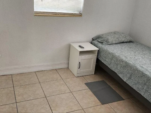 1545 NW 15th Ter # 1, Fort Lauderdale FL 33311