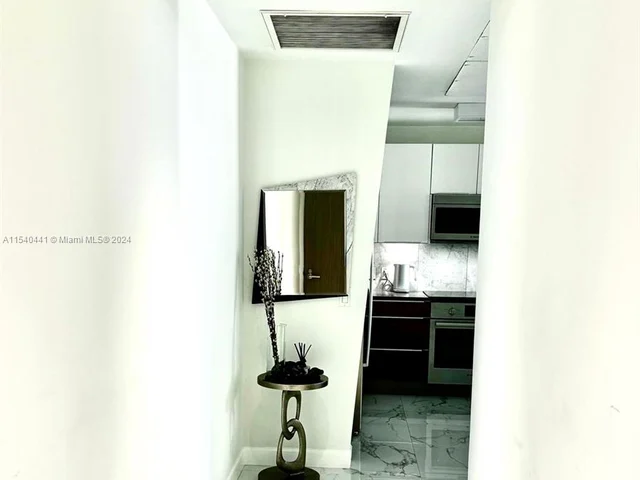 601 NE 27th St # 1001, Miami FL 33137