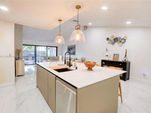 11334 SW 87th Ter, Miami FL 33173