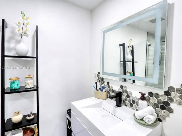 11334 SW 87th Ter, Miami FL 33173