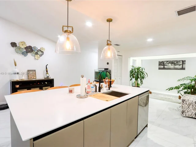 11334 SW 87th Ter, Miami FL 33173