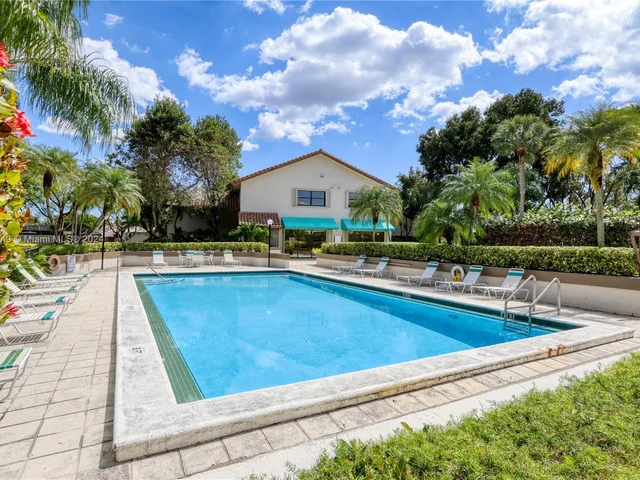 11334 SW 87th Ter, Miami FL 33173