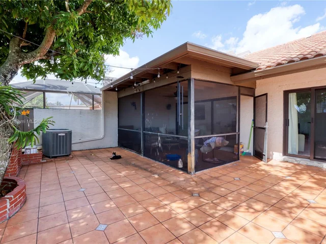 11334 SW 87th Ter, Miami FL 33173