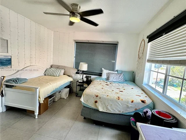 6831 SW 44th St # 305, Miami FL 33155