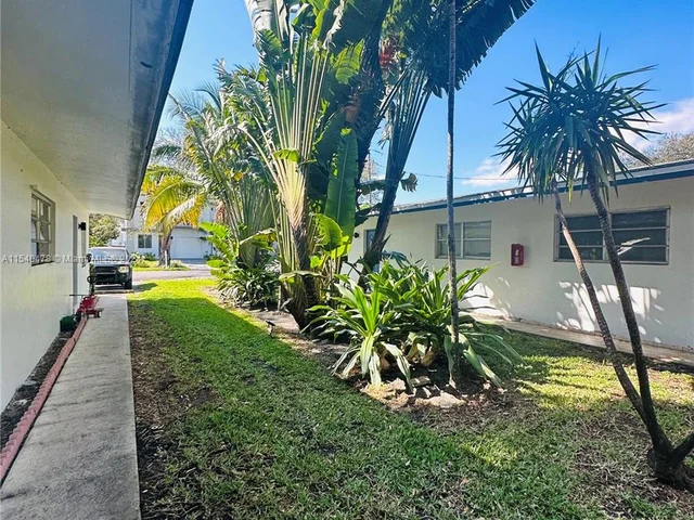 825 SW 30th St # 2, Fort Lauderdale FL 33315