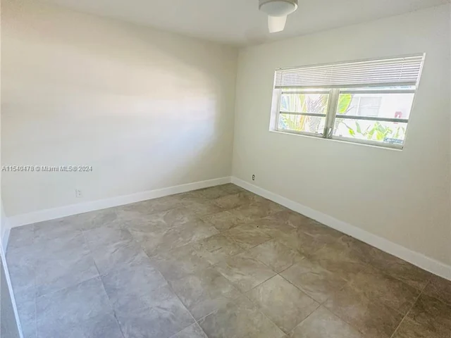 825 SW 30th St # 2, Fort Lauderdale FL 33315