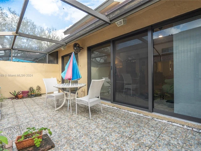 8725 Cleary Blvd # 8725, Plantation FL 33324