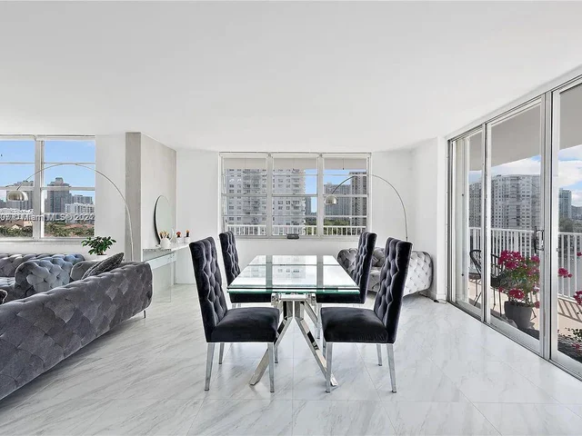 2801 NE 183rd St # 1016W, Aventura FL 33160