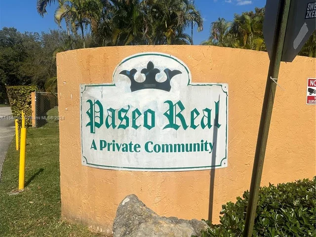 6205 Kendale Lakes Cir # 190, Miami FL 33183