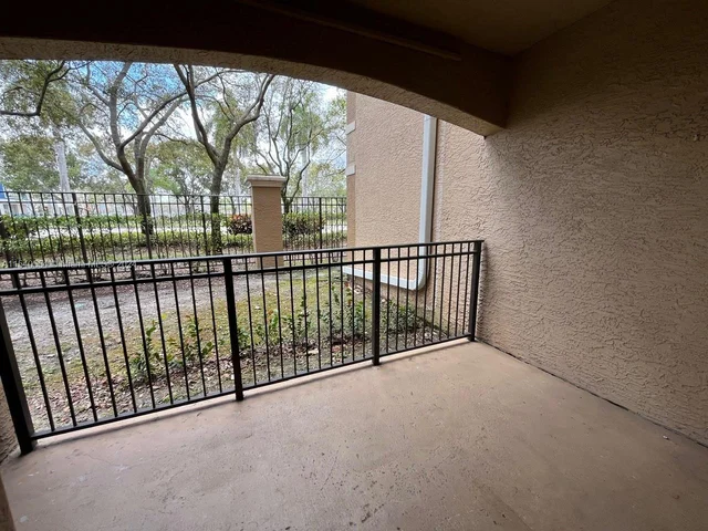 100 SW 117th Ter # 2106, Pembroke Pines FL 33025