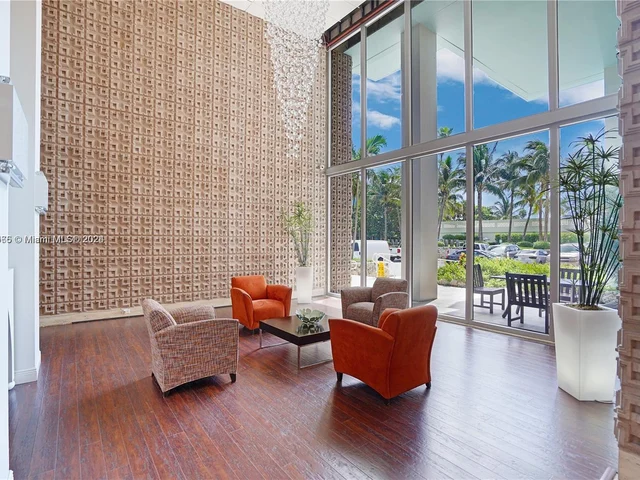 2899 Collins Ave # 1638, Miami Beach FL 33140