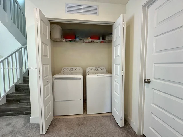 4963 NW 83rd Path, Doral FL 33166