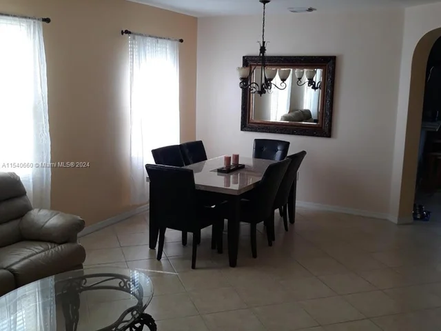 13825 SW 275th St # 13825, Homestead FL 33032