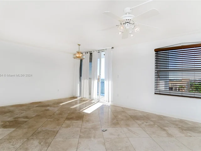 1600 S Bayshore Ln # 7C, Miami FL 33133