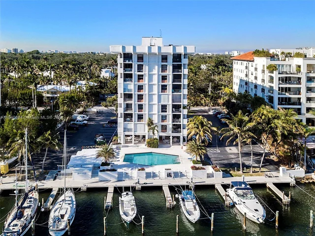 1600 S Bayshore Ln # 7C, Miami FL 33133