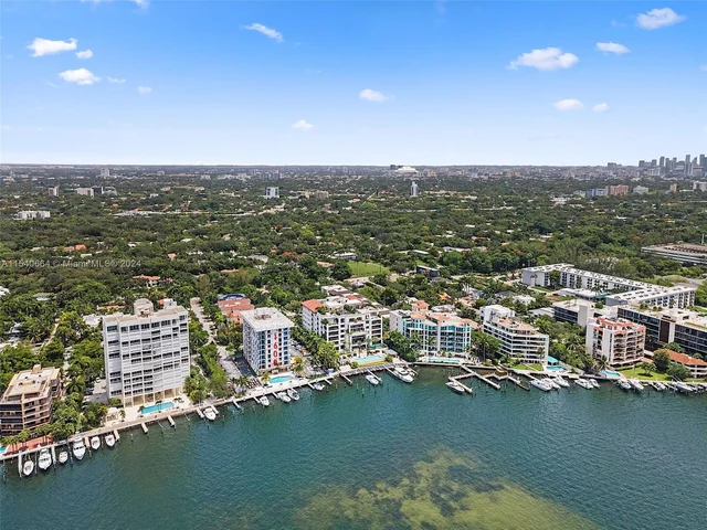 1600 S Bayshore Ln # 7C, Miami FL 33133