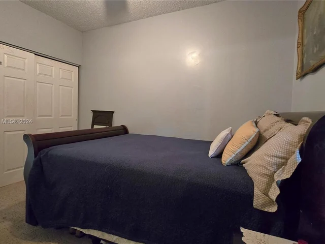 2431 SW 82nd Ter, Miramar FL 33025