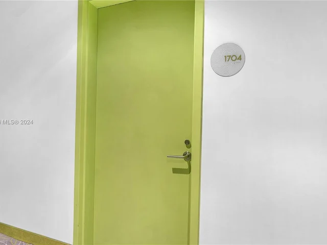 501 NE 31st St # 1704, Miami FL 33137