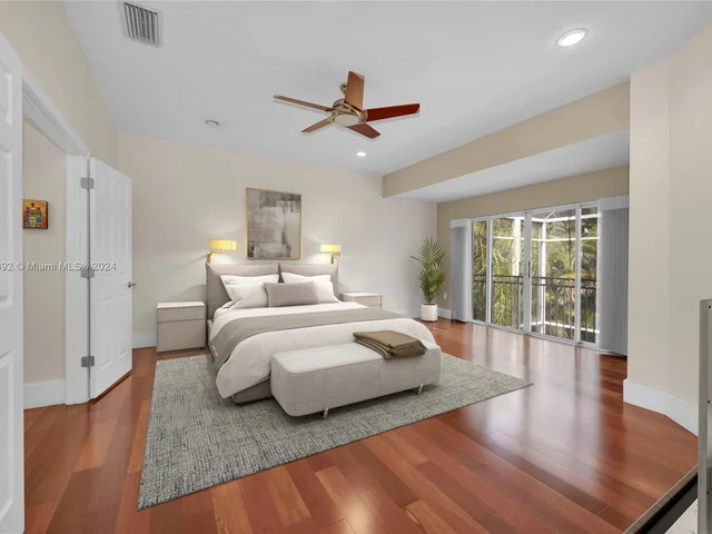 4581 NW 93rd Doral Ct, Doral FL 33178