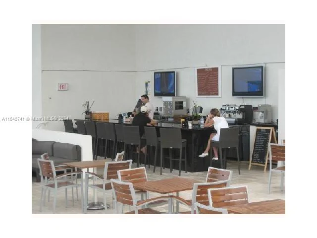 1830 S Ocean Dr # 4912, Hallandale Beach FL 33009