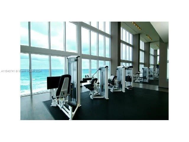 1830 S Ocean Dr # 4912, Hallandale Beach FL 33009
