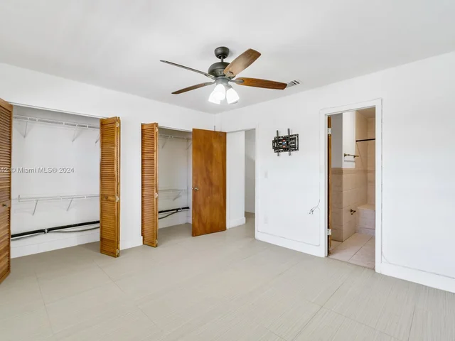 1458 W 39th Pl # 5, Hialeah FL 33012