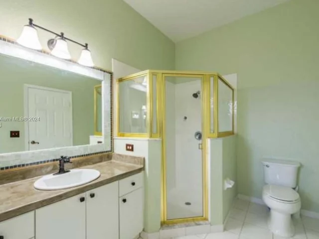 1436 SE 22nd Ln, Homestead FL 33035