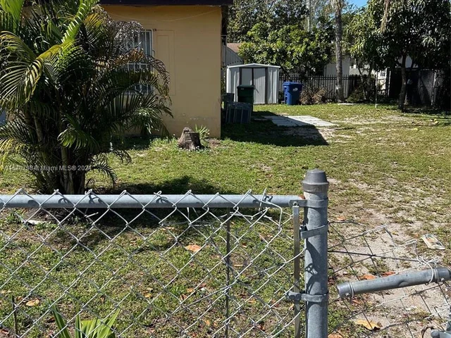 9900 NW 10th Ave # 9902, Miami FL 33150