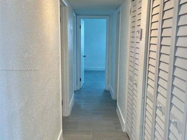 10740 SW 43rd Ln, Miami FL 33165