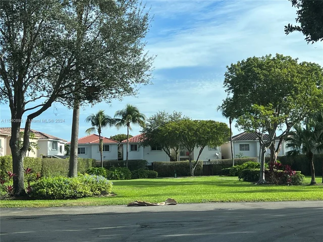 10910 NW 69th Ter # 19010, Doral FL 33178