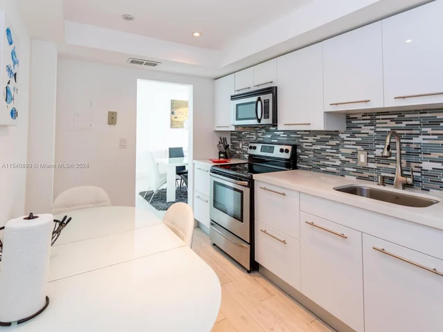 3901 S Ocean Dr # 12Z, Hollywood FL 33019