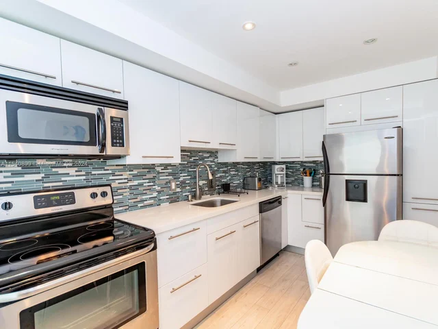 3901 S Ocean Dr # 12Z, Hollywood FL 33019