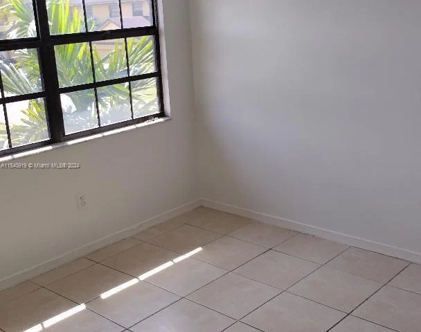 1151 NE 210th Ter, Miami FL 33179