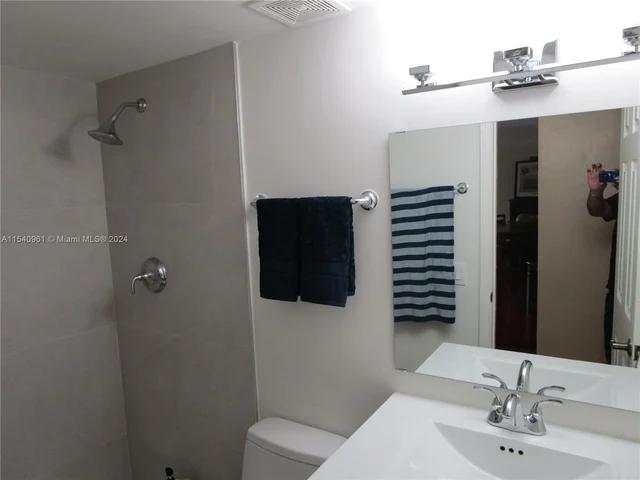 14500 SW 88th Ave # 135, Palmetto Bay FL 33176