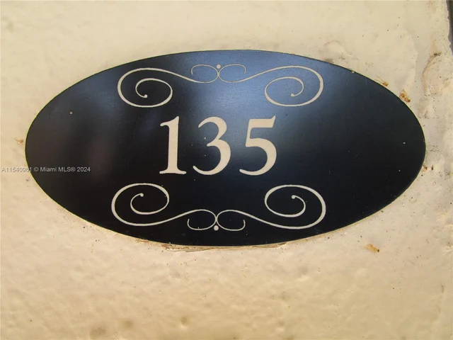 14500 SW 88th Ave # 135, Palmetto Bay FL 33176