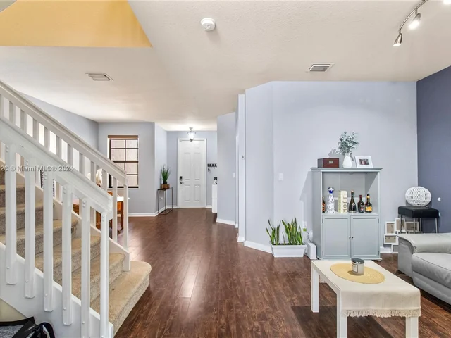 3375 W 89th Ter # 3375, Hialeah FL 33018