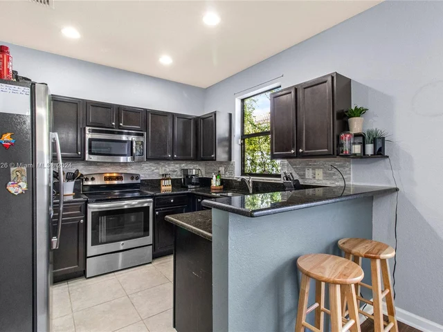 3375 W 89th Ter # 3375, Hialeah FL 33018