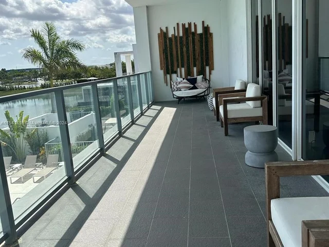 10363 NW 67th Ter, Doral FL 33178