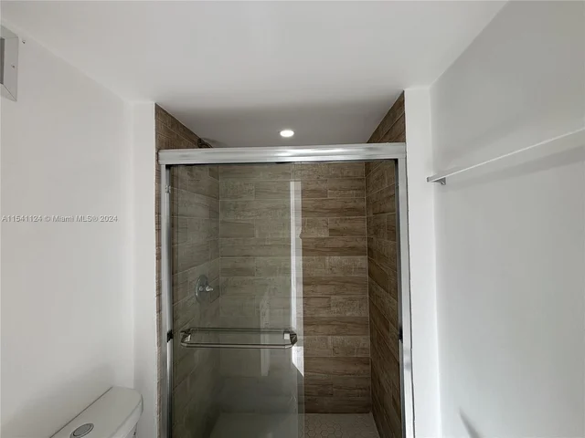 1102 NW 103rd St # 3, Miami FL 33150