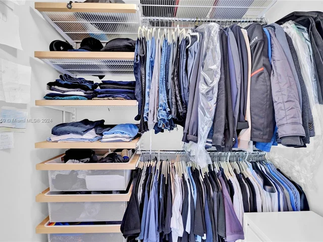 50 Biscayne Blvd # 1802, Miami FL 33132