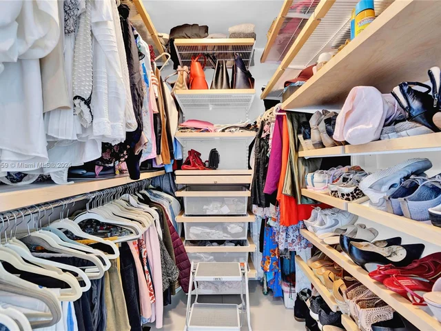 50 Biscayne Blvd # 1802, Miami FL 33132