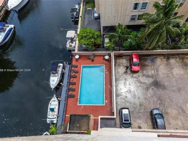 2903 N Miami Beach Blvd # 901, North Miami Beach FL 33160