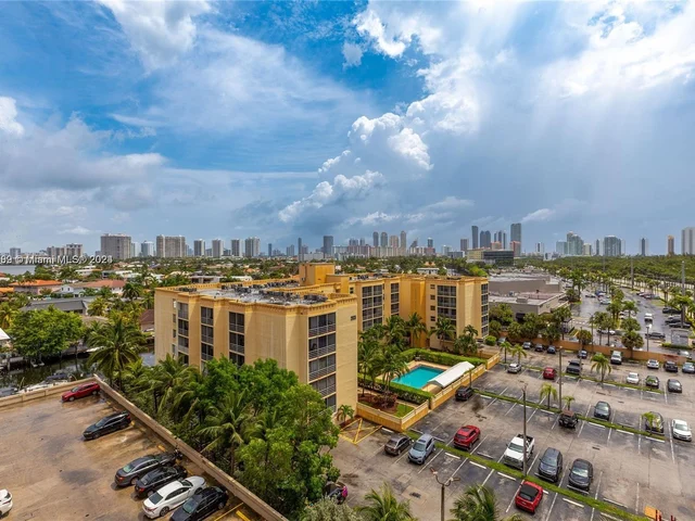 2903 N Miami Beach Blvd # 901, North Miami Beach FL 33160