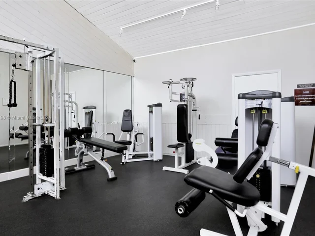 2221 Cypress Island Dr # 702, Pompano Beach FL 33069