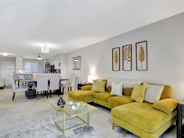 2221 Cypress Island Dr # 702, Pompano Beach FL 33069