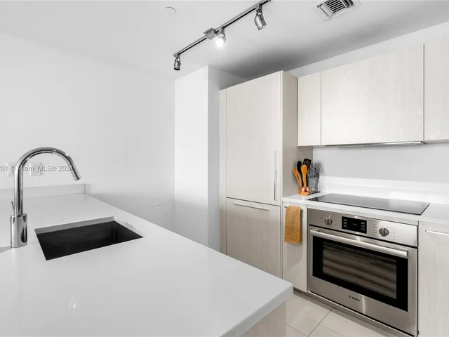 501 NE 31st # 1110, Miami FL 33137